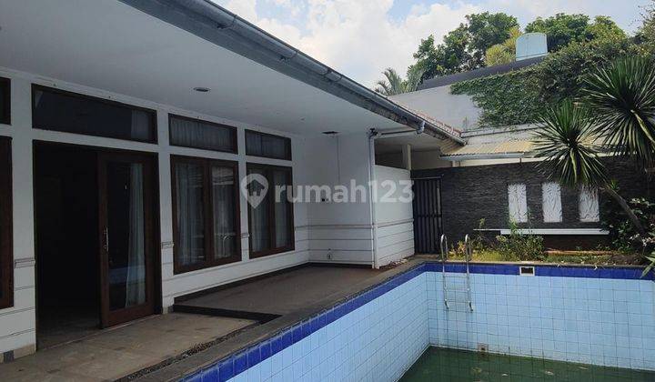 Rumah 1 Lantai Luas 756m² Layout Lapang di Kawasan Elit Pondok Indah 2