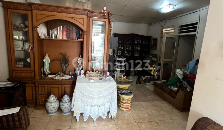 Rumah 1,5 Lantai Tanah Luas Dalam Komplek Strategis di Pamulang 2