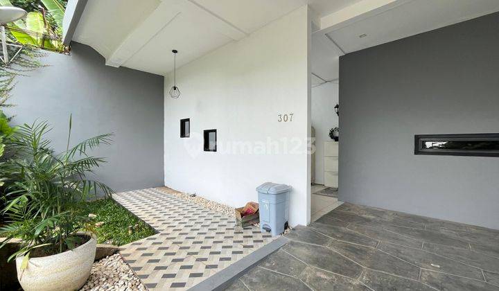 Rumah Modern Minimalis Dalam Komplek Tenang Dan Asri di Cinangka 2