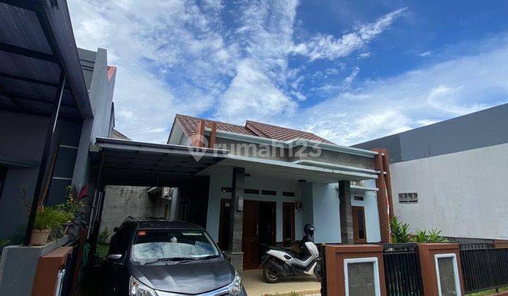 Rumah Luas 165m2 Bangunan 1 Lantai di Limo Selangkah Ke Pintu Tol 2