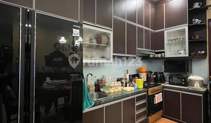 Rumah Luas dan Homey di Komplek Elit Bukit Cinere Indah  2