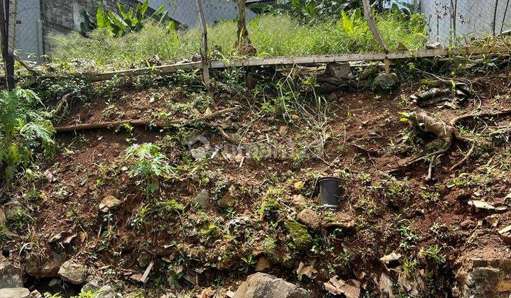 Tanah bentuk kotak, luas 15x30m, posisi tinggi, aman Tanah di Blok A Cinere 450 m² SHM 3