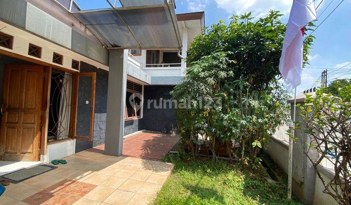 Rumah lama terawat di jak sel 5