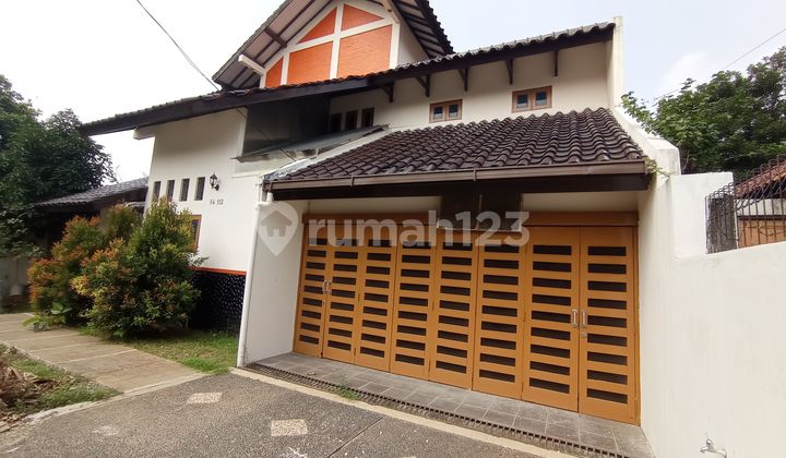 Rumah  dalam komplek