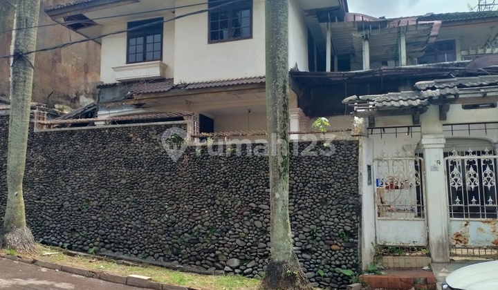 Land Count House Cinere