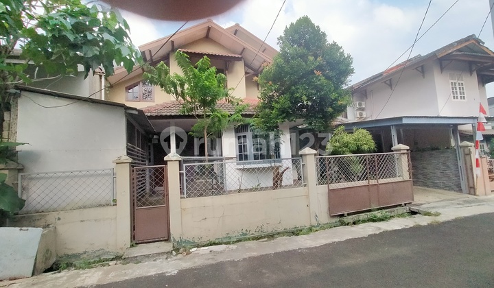 House in East Ciputat