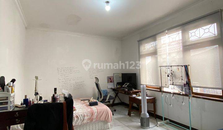 Rumah 2 Lantai Ada Halaman Belakang di Cinere 2