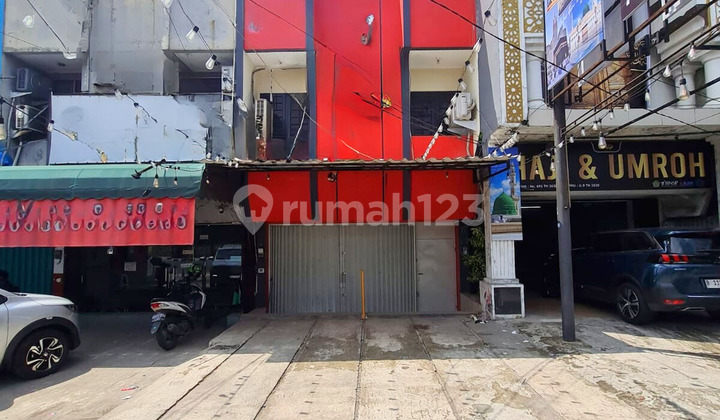 SHM 2.5-Story Shophouse on Main Road Cinere Raya 2