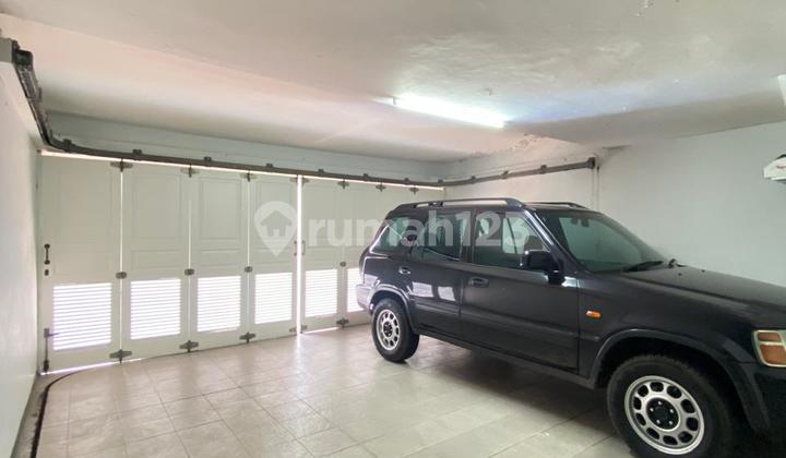 Well-Maintained 554M² House in Elite Cinere Complex 2