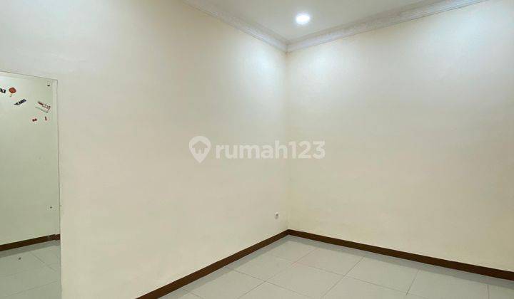 Rumah 2 Lantai Siap Huni di Cinere  2