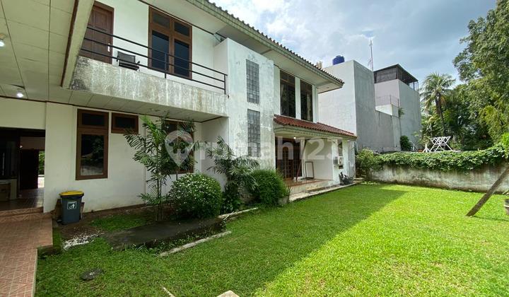 Rumah 2 Lantai Berhalaman Luas di Kawasan Prime Cilandak Jakarta Selatan 1