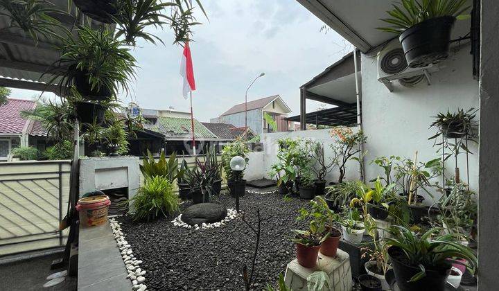 Rumah Asri Terawat Dalam Komplek Dekat Tol Di Cinere. 2