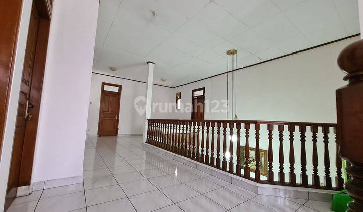 Rumah Luas Terawat Bisa Dijadikan Kantor Di Pondok Cabe. 9
