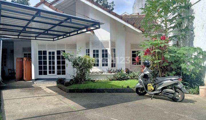 Rumah Terawat Cocok Untuk Kosan Lokasi Strategis Di Tamansari Bandung. 1