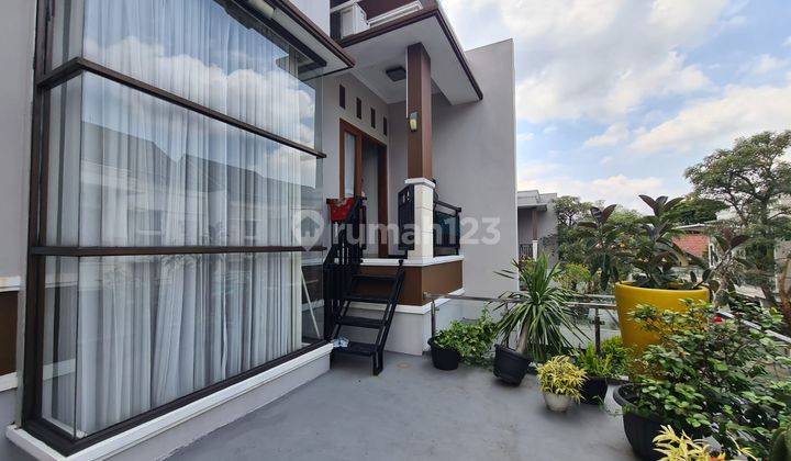 Rumah Cantik Modern Minimalis Dalam Town House Di Kebagusan. 2