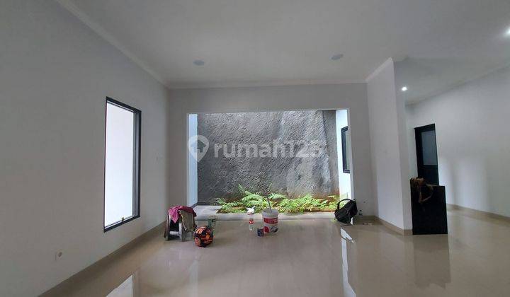 Rumah Baru Dalam Town House Strategis Di Lebak Bulus. 2