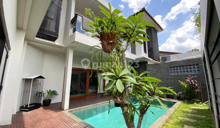 Rumah Modern Minimalis Semi Furnished Ada Kolam Renang Di Pondok Labu Dalam Compound  2