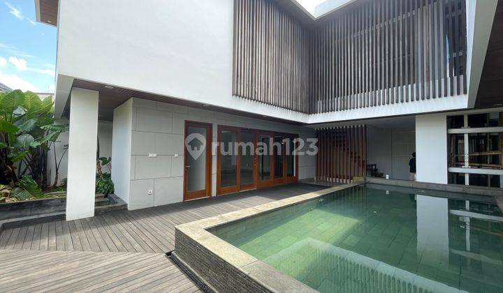 Rumah Mewah Modern Tropis di Lokasi Premium Gedung Hijau Pondok Indah 1