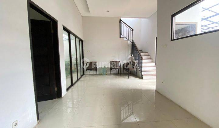 Rumah Brand New Minimalis 2 Lantai di Cirendeu, 5 Menit Ke Mrt Lebak Bulus 2