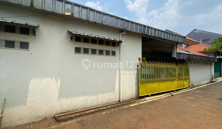 Rumah Luas Cocok Untuk Kos di Beji Depok Lokasi Strategis Dekat Kampus Ui 2