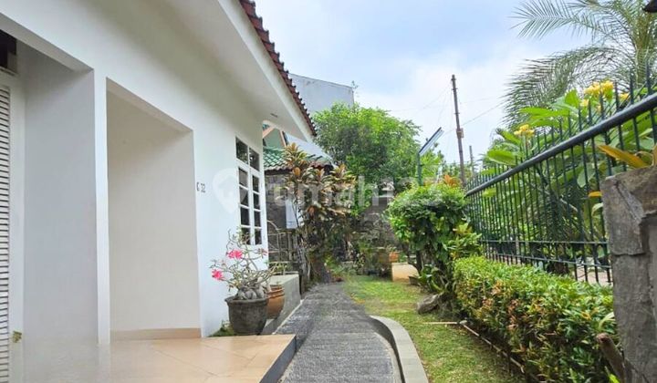 Rumah Nyaman dalam Komplek Cinere, Luas Tanah 254 m2