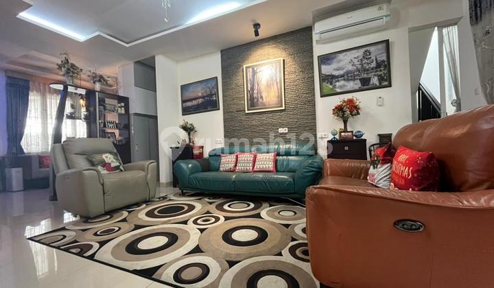 Cozy House in Pondok Labu Near Fatmawati MRT 2