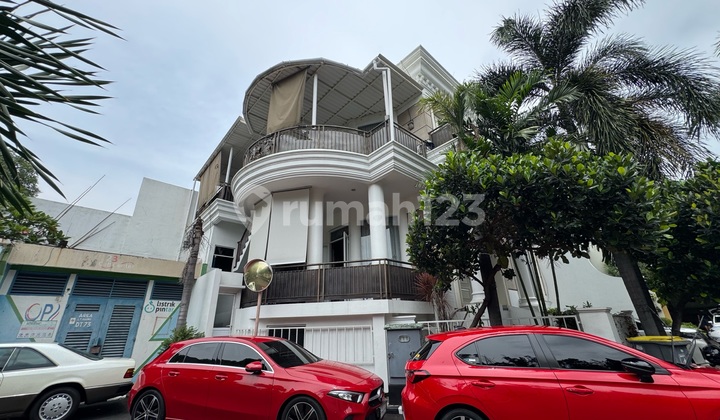 Rumah 2,5 Lantai Dijual Di Mampang Prapatan, Jakarta Selatan 2