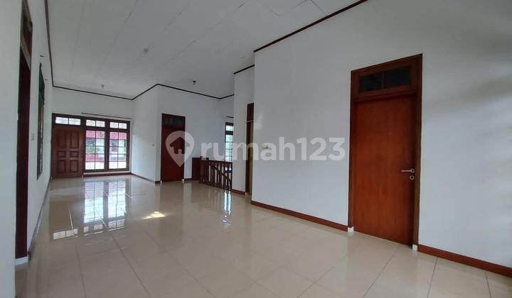 5 Bedroom House in Bukit Cinere Indah 2