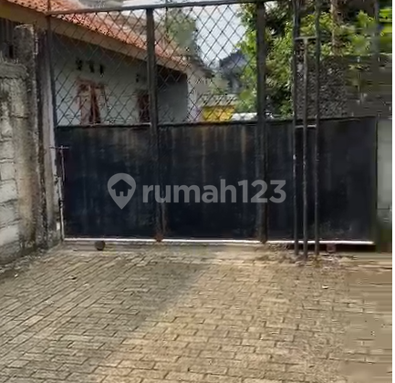 Land Near IPB Campus I & Situ Gede Tourism Area with House Gift Land Near IPB Campus I & Situ Gede Tourism Area with House Gift