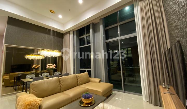 Most Luxurious Penthouse At Hillcrest House 3Minute Walk To U P H 2