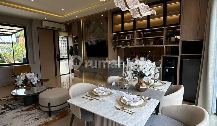 Jual cepat rumah 2 lantai bisa SHM bangunan luas