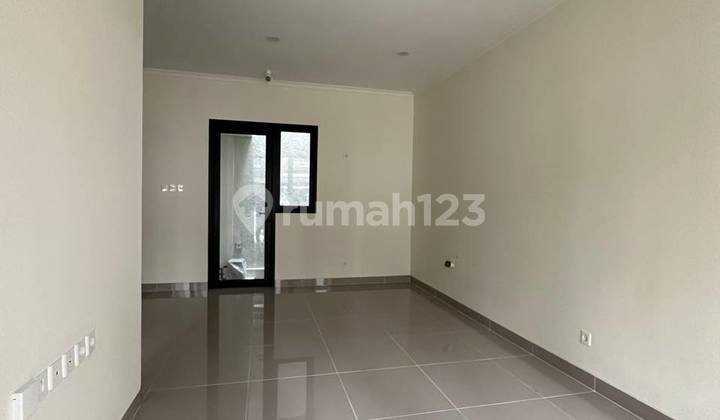 Take over rumah 3 lantai di gading serpong 2
