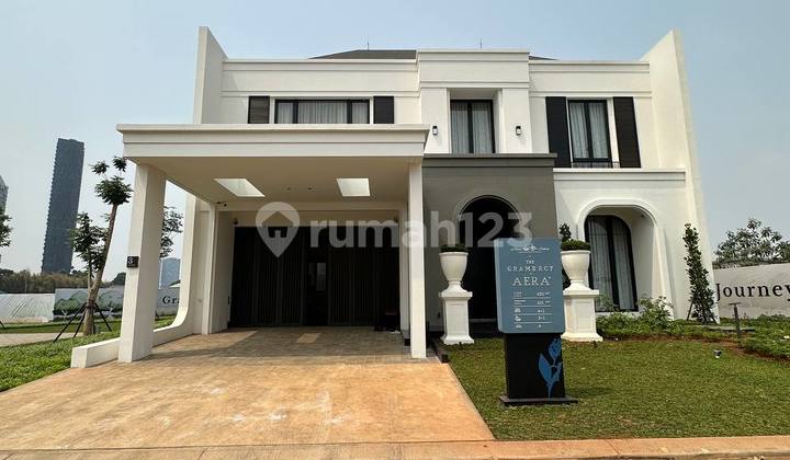 Rumah besar cantik dekat binus alam sutera