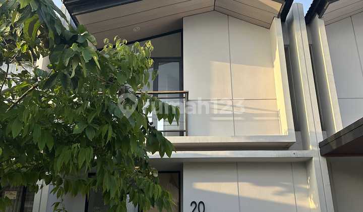 Rumah 2 Lantai di Cendana Clover Lippo Karawaci Utara 2