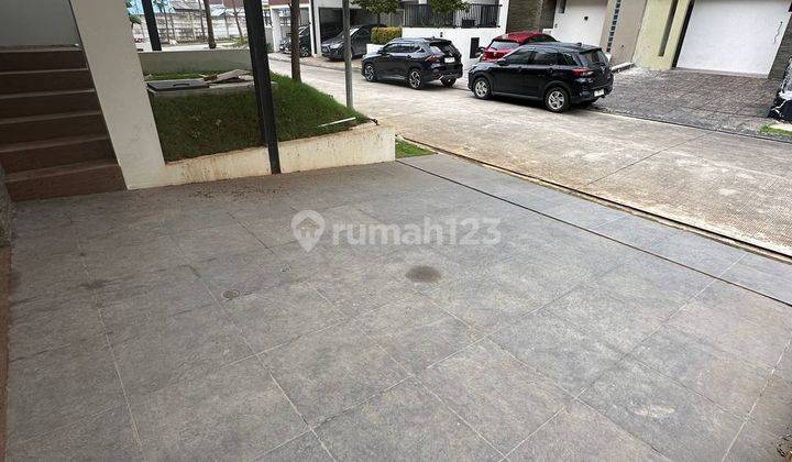 Rumah rapih tinggal bawa koper di citra 8 2