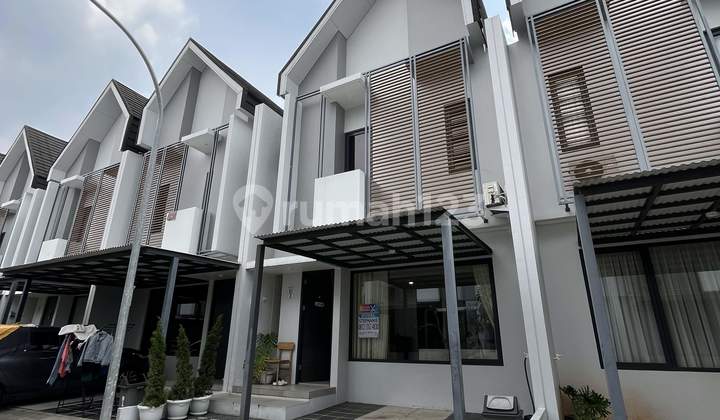 JUAL MURAH BANGET RUMAH 2 LANTAI SHM DI BSD BISA KPR