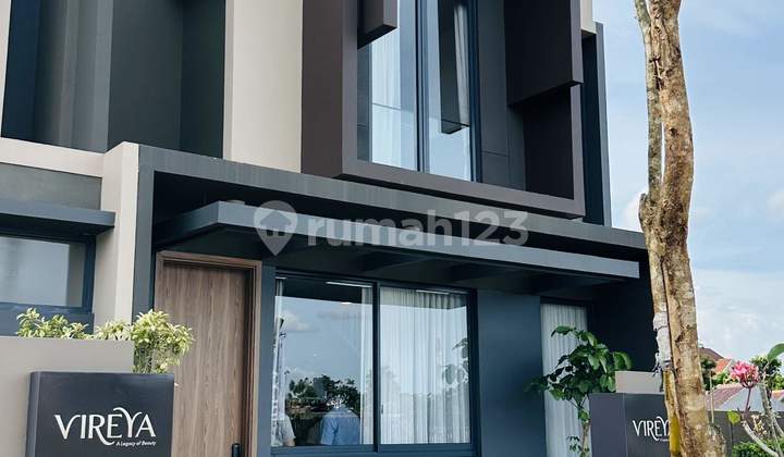 Rumah 2 Lantai Dekat Pintu Tol BSD dan Pasmod Rumah 2 Lantai Dekat Pintu Tol BSD dan Pasmod