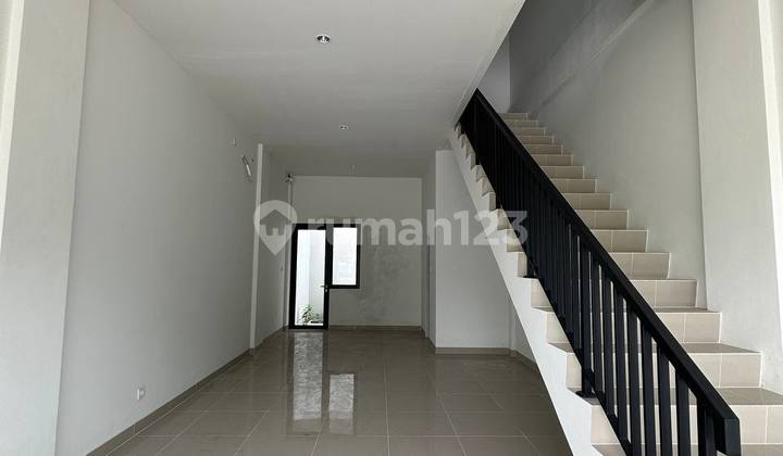 Ruko baru jadi hadap jalan di citra garden jakarta 2