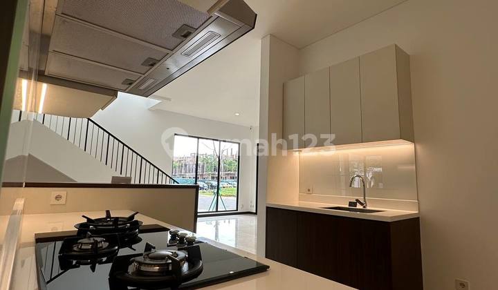 JUAL CEPAT RUMAH READY STOCK LANTAI MARMER DI BSD 2