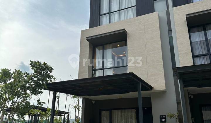 Rumah millenial 3 lantai di citra garden city jakarta 1