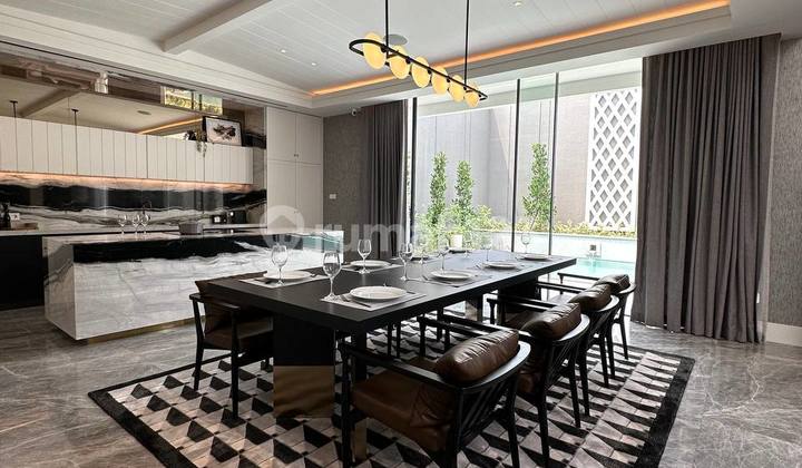 Rumah besar cantik dekat binus alam sutera 2