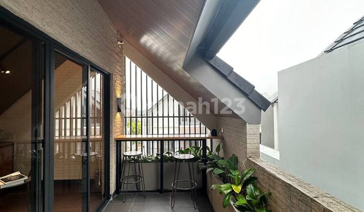 Rumah 4 kamar tidur di summarecon serpong bebas banjir