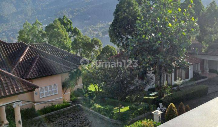 Dijual Rumah villa puncak cisarua dekat KFC dekat Hotel The Grand Hills luas 1700m 1