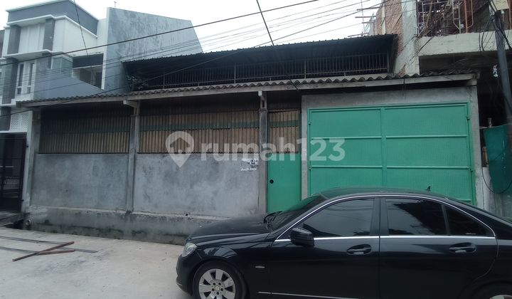 Dijual Tanah Plus Bangunan Gudang Daerah Kavling Polri Luas 240m2 Jelambar 1