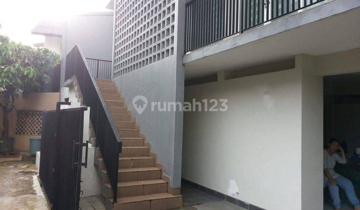 Rumah 3 lantai dlm kompleks meruya ilir bagus.rapi.tenang.tinggal bawa koper sajaaaa....siap huni 2