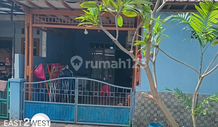 Affordable Melati Mas Regency House South Tangerang Near Highway 2