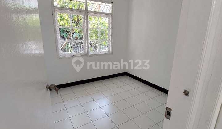 Disewakan Rumah Jalan Ice Sketing Arcamanik Bandung Murah Nyaman 4