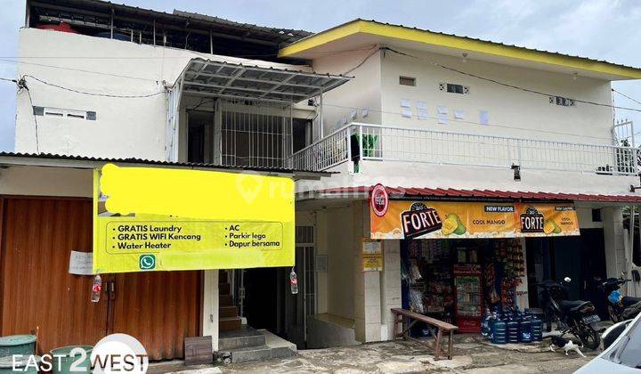 Jual Rumah Kost 3 Kios Jalan Ridwan Rais Kota Depok Murah Strategis 1