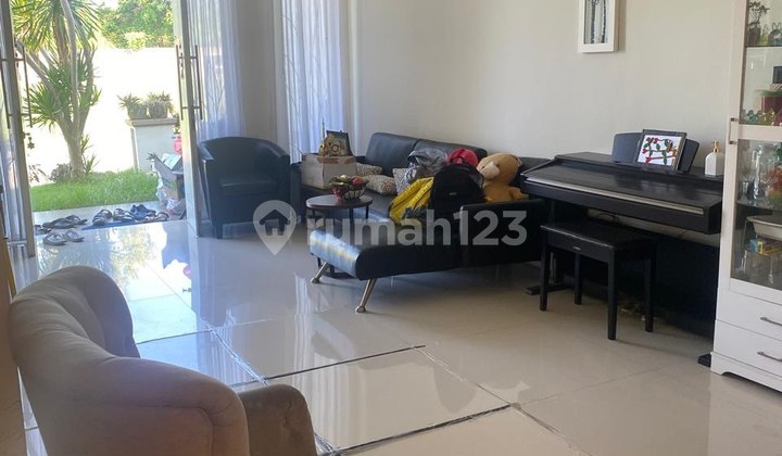 Rumah Pakuwon City Casa Tobago Strategis