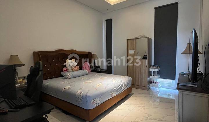 Auction of Pakuwon Indah Imperial Golf House December 2025